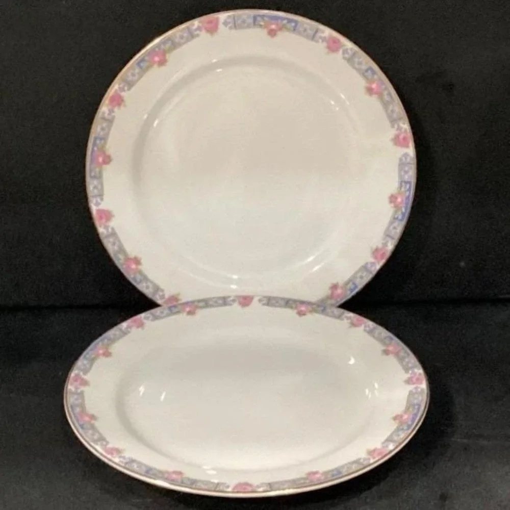 Carrollton H Salad Plates, Set of 2, Vintage Queen Anne Floral‎ Bone China